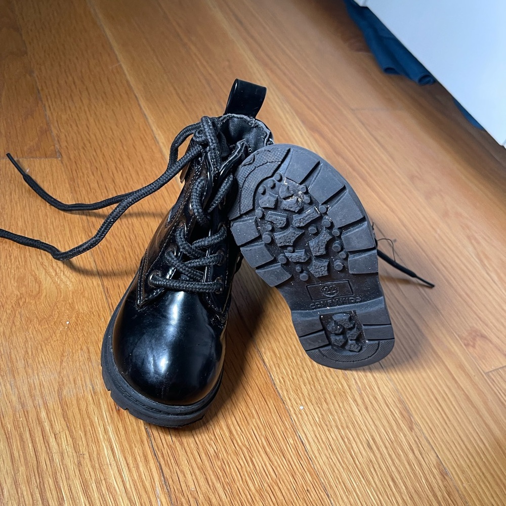 Cute black boots